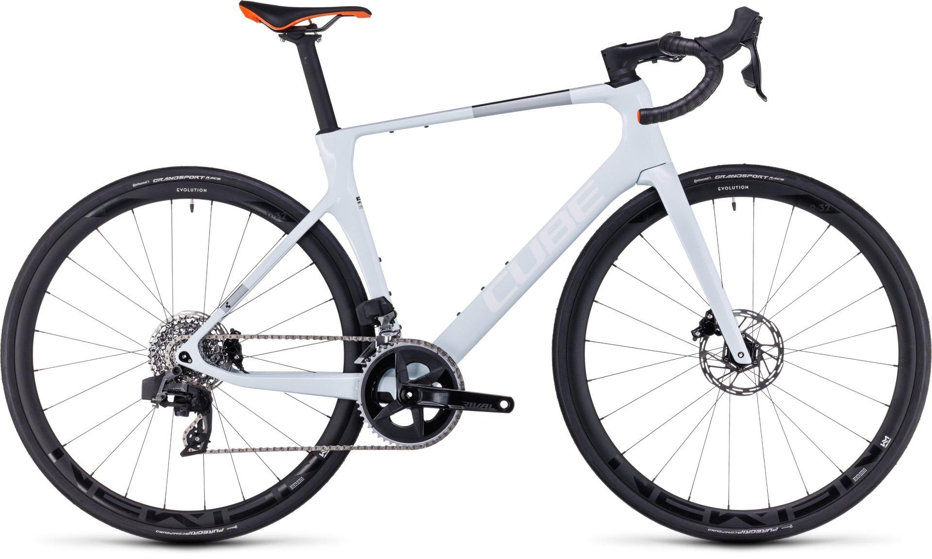 Cube Agree C62 Pro Road Bike (2023)  White/orange