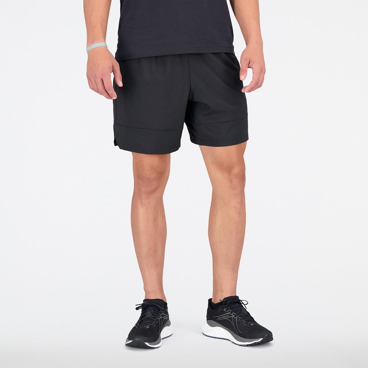 New Balance Tenacity Solid Woven 7 Inch Shorts - Black