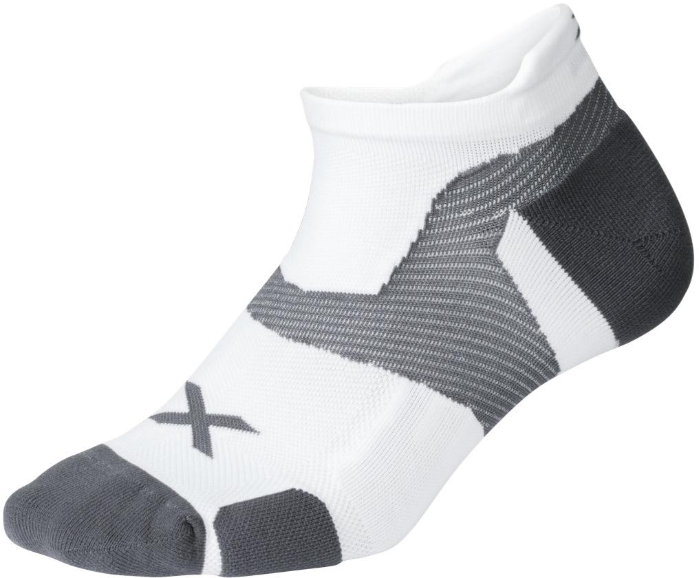 2xu Vectr Cushion No Show Socks - White/grey