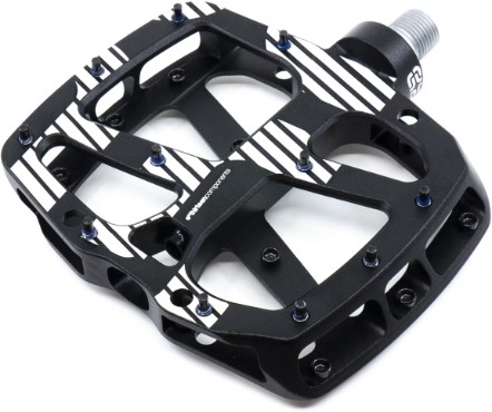 E-thirteen Plus Flat Pedals 9/16