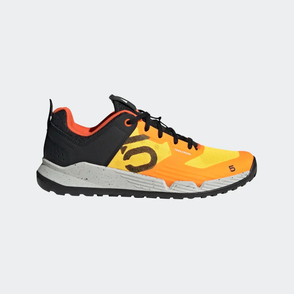 Five Ten Trailcross Xt Flat Mtb Shoes Gold/core Black/impact Orange